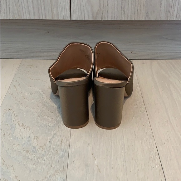 HM - Green satin mules - Picture 3 of 8